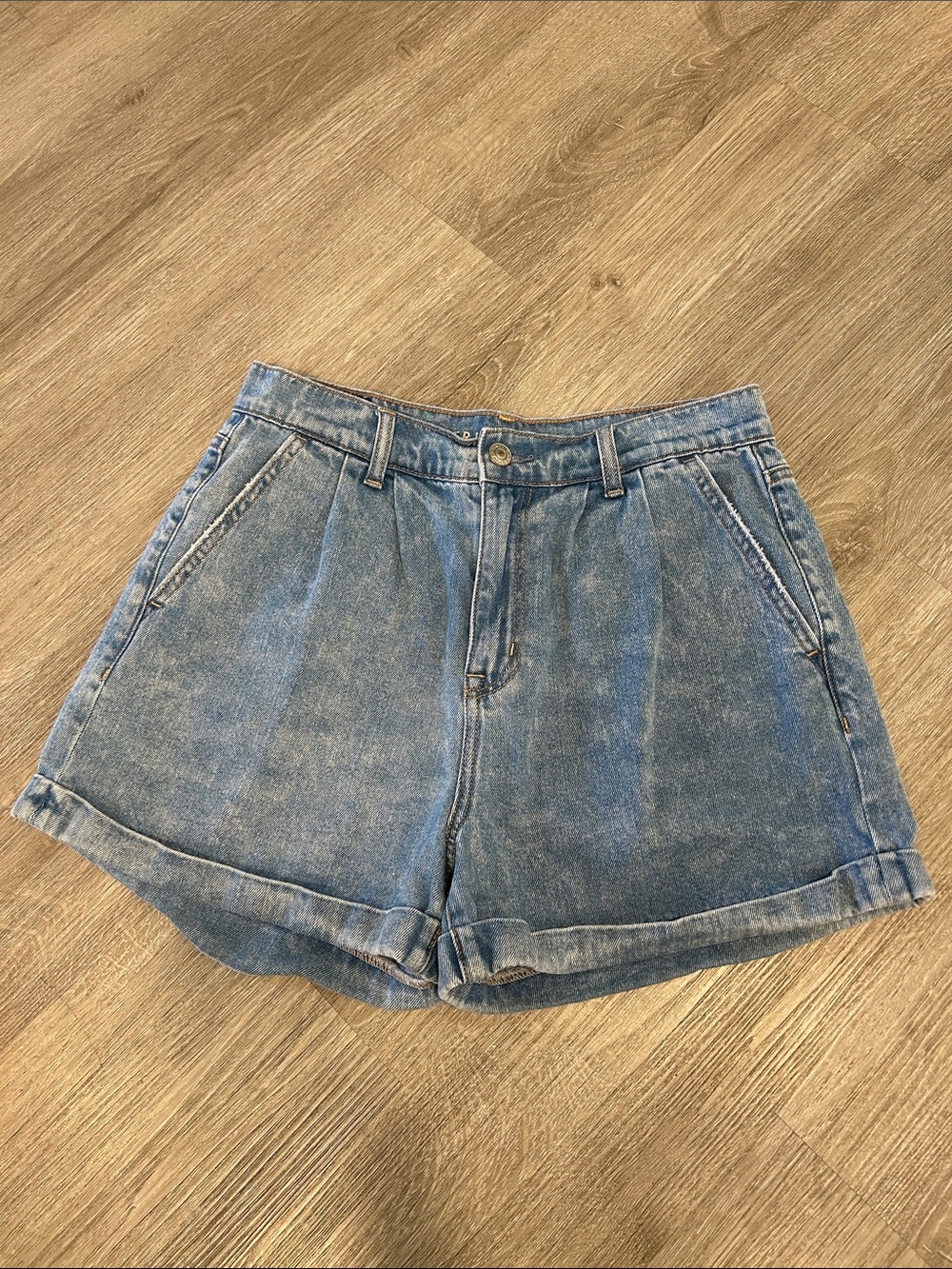 American Eagle Outfitters High-Rise Mom Denim Shorts